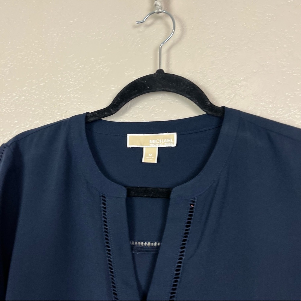 MICHAEL Michael Kors Navy Blue V-neck Long Sleeve Blouse‎ Size M - Picture 4 of 14